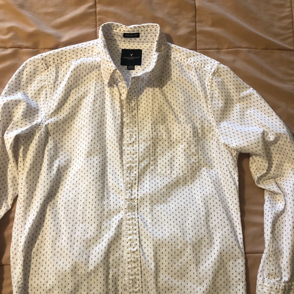 Men’s dress shirt small